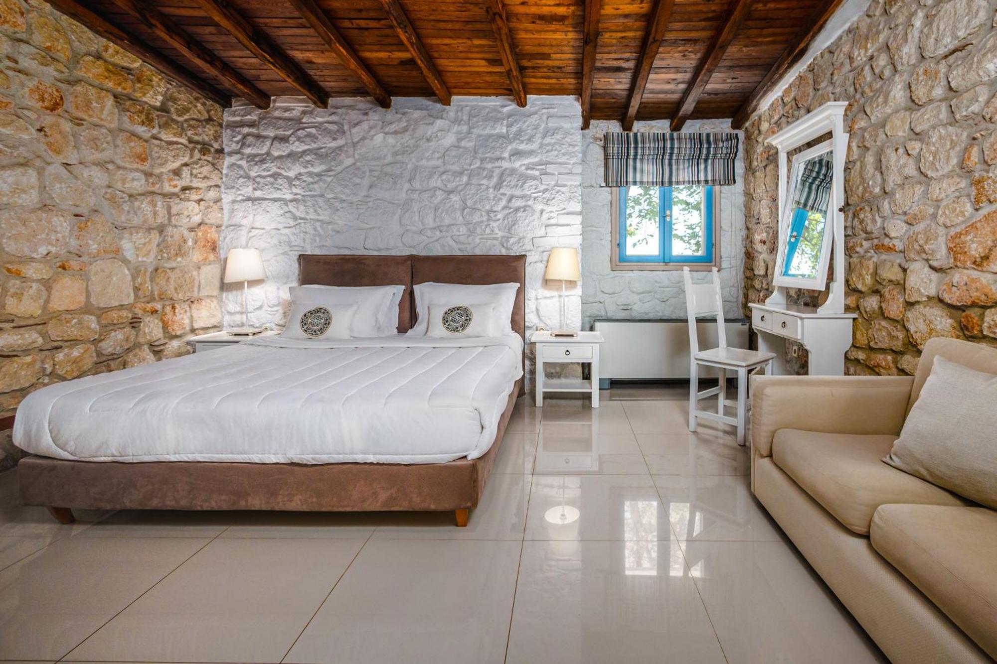 Petrino Eco Village Afytos Exteriér fotografie